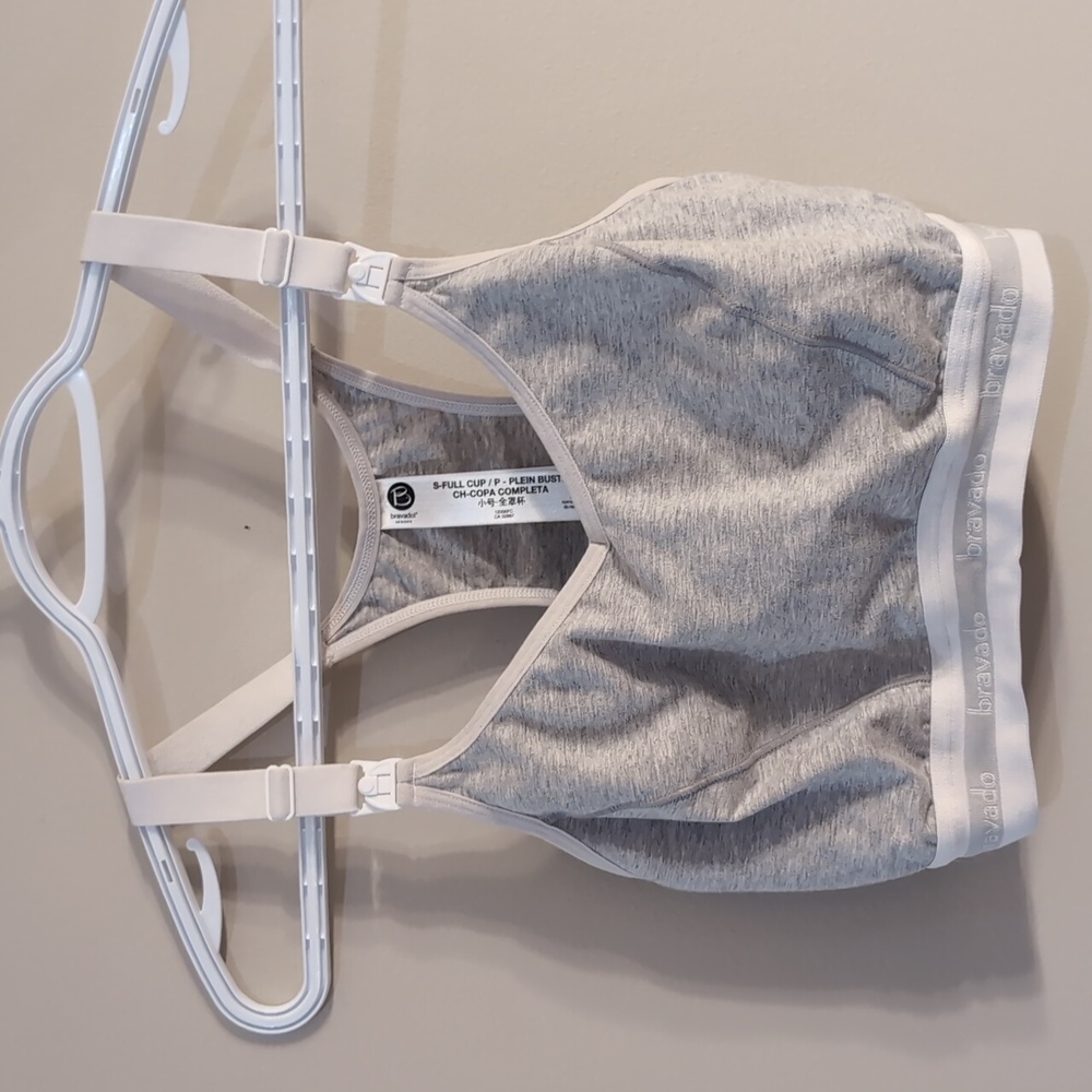 BRAVADO! Pumping & Nursing Bra Hands Free Small Cup Grey